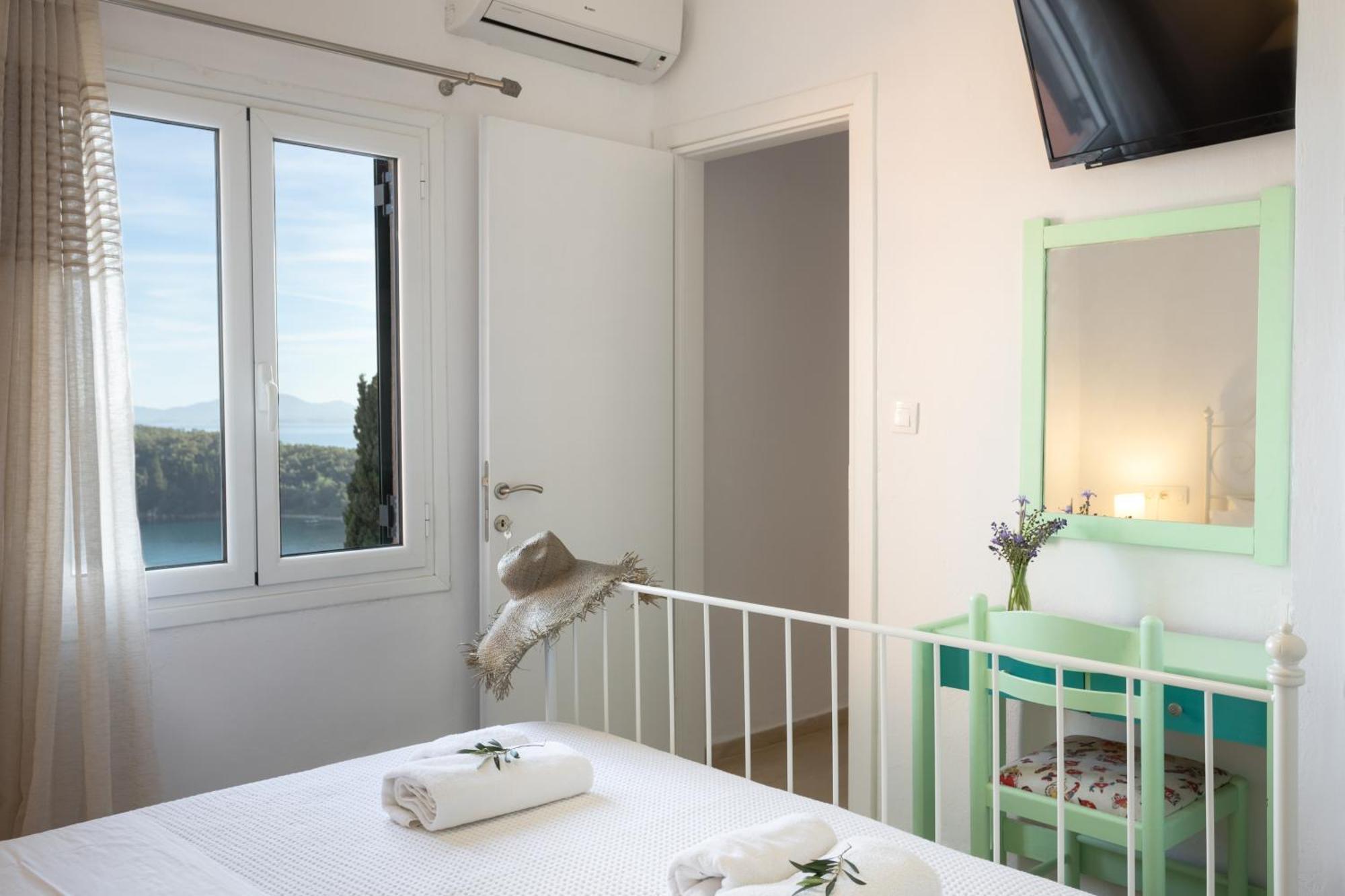 Villa Natalia 칼라미 외부 사진